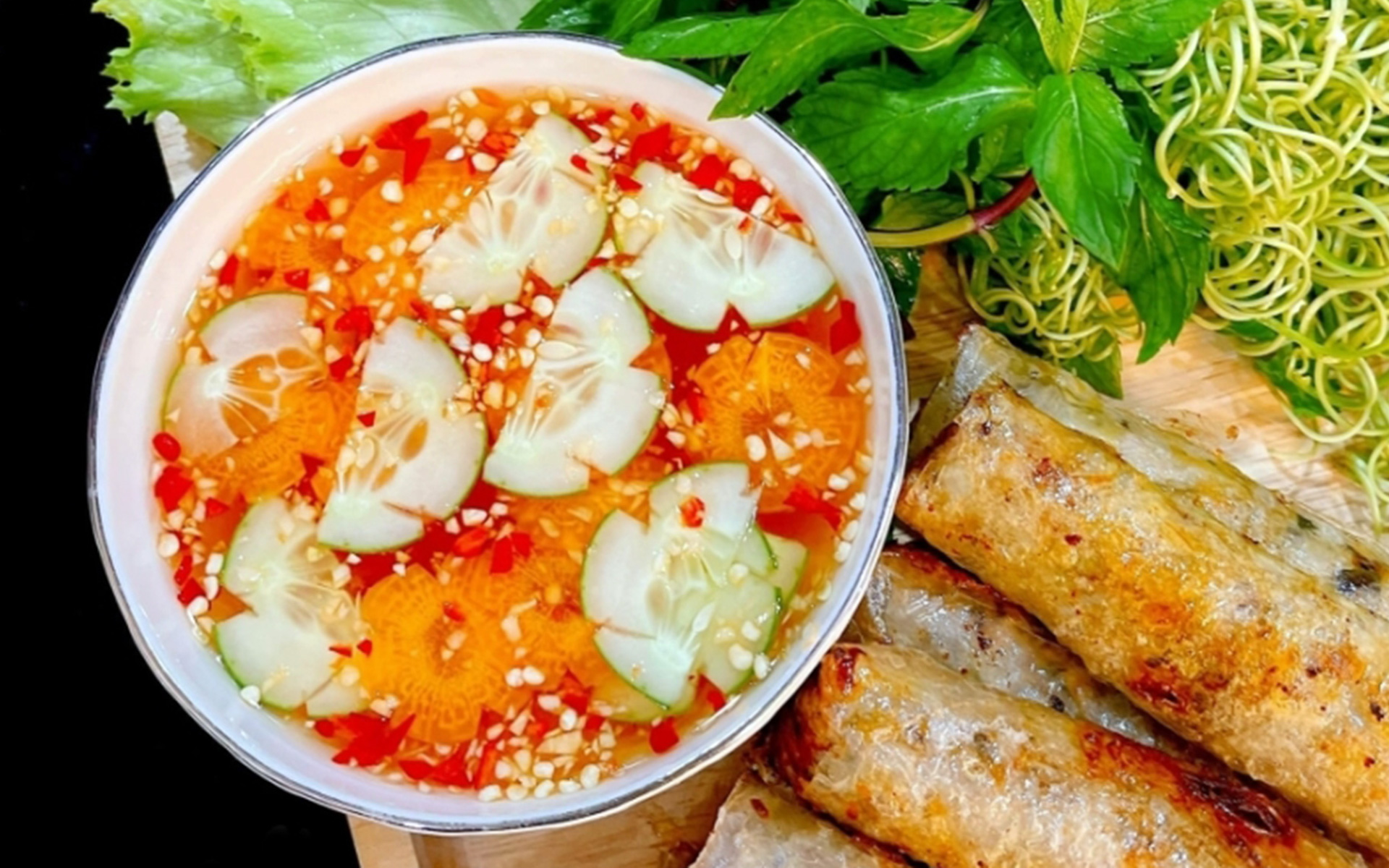 Dipping Sauce for Fried Vietnamese Spring Rolls