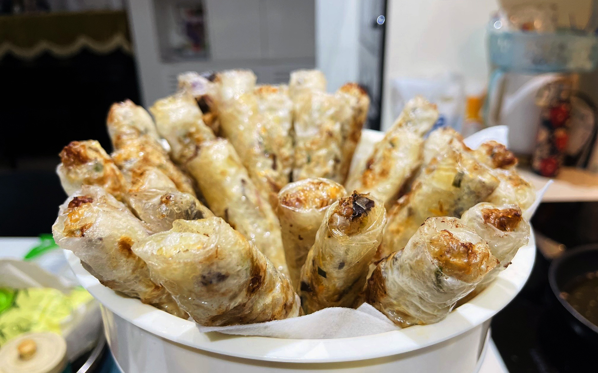 Fried Vietnamese Spring Rolls with a Delightful Crunch