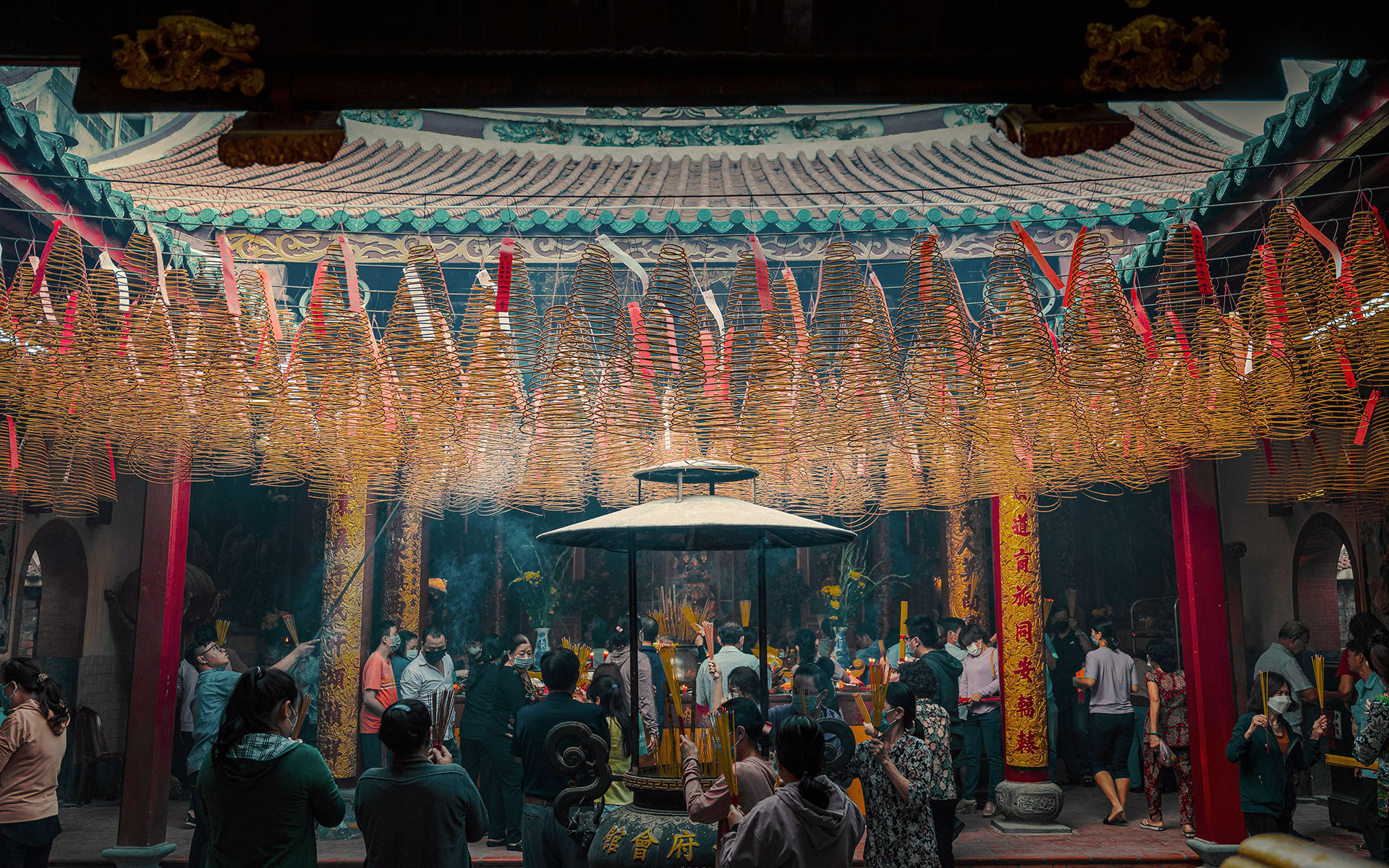 hien Hau, a stunning 19th-century temple in Ho Chi Minh City